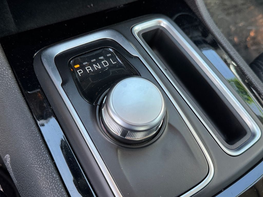 2023 Chrysler 300 Touring Safety Tec pkg