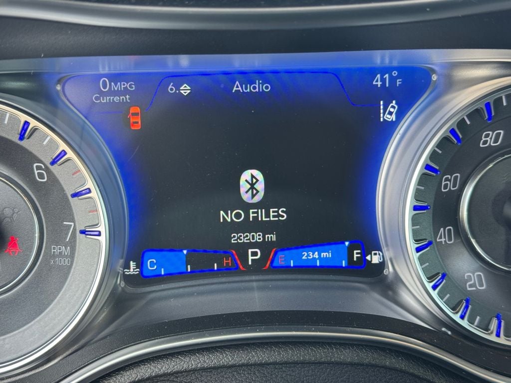 2023 Chrysler 300 Touring Safety Tec pkg