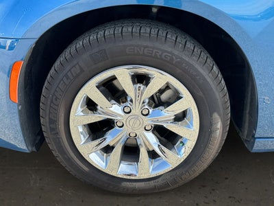 2023 Chrysler 300 Touring Safety Tec pkg