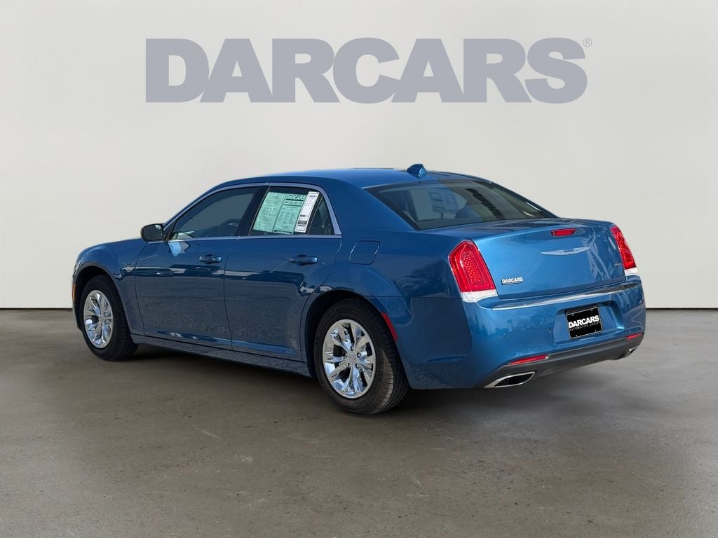 2023 Chrysler 300 Touring Safety Tec pkg