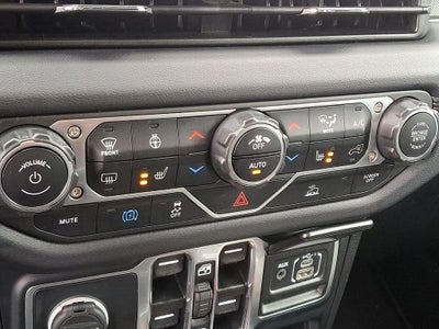 2024 Jeep Wrangler Sahara 4xe w/3-Piece Hard Top