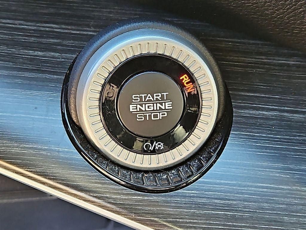 2023 Jeep Wagoneer Series III PREFERRED EQUIPMENT GROUP