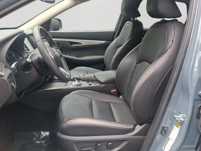2022 INFINITI QX50 LUXE