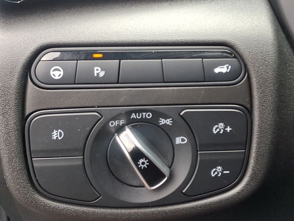 2022 INFINITI QX50 LUXE