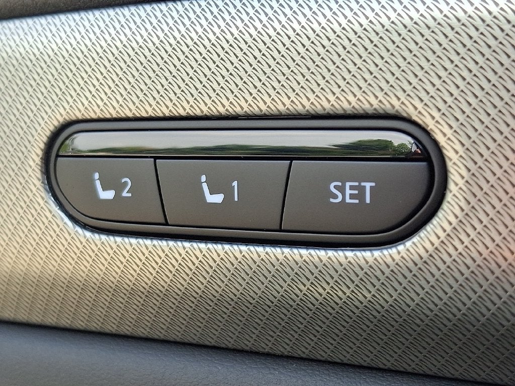 2027 INFINITI QX60 LUXE LANE DEPARTURE WARNING