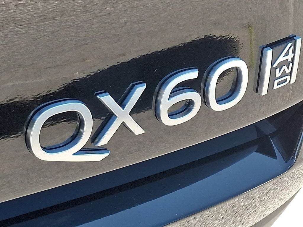 2027 INFINITI QX60 LUXE