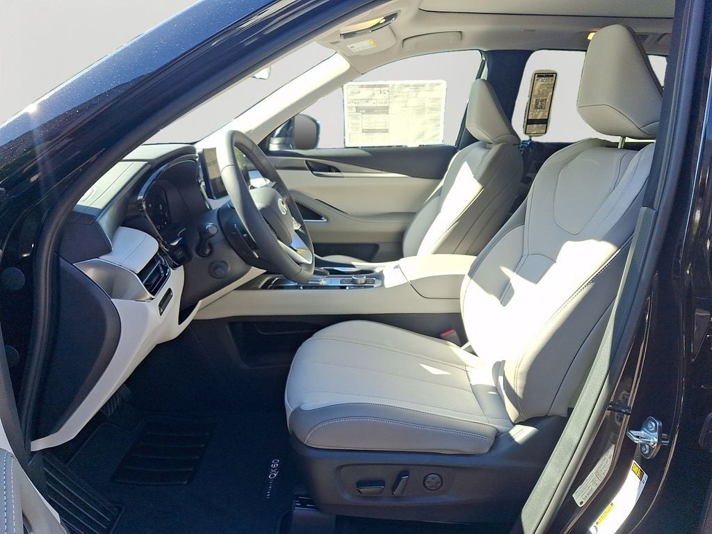 2027 INFINITI QX60 LUXE