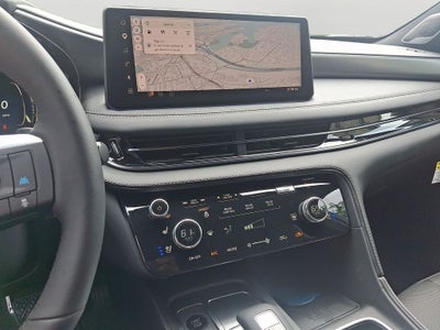 2027 INFINITI QX60 SPORT PREDICTIVE FORWARD COLLISION WARNING