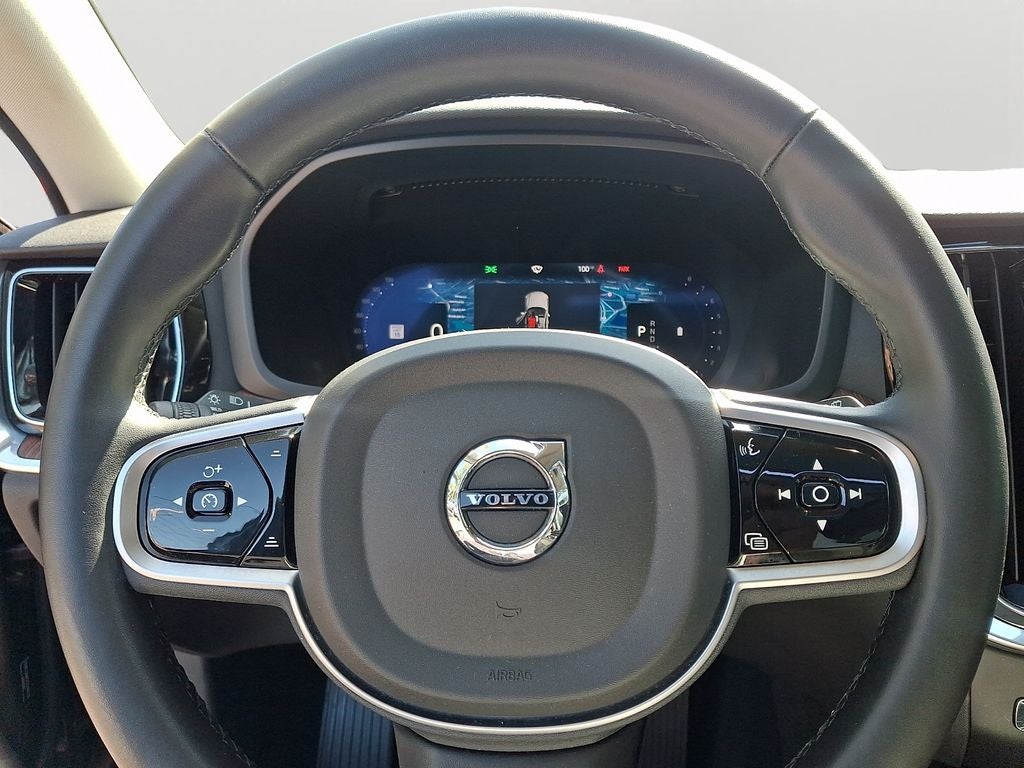 2025 Volvo V60 Cross Country B5 Plus COLLISION AVOIDANCE