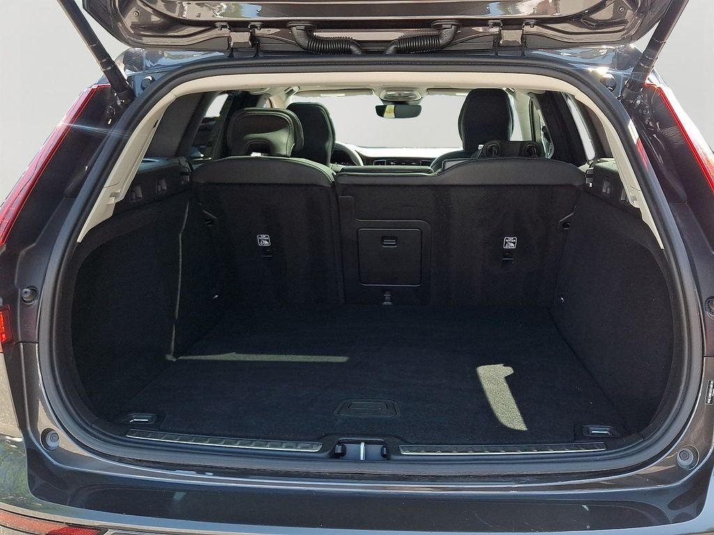 2025 Volvo V60 Cross Country B5 Plus COLLISION AVOIDANCE