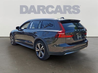 2025 Volvo V60 Cross Country B5 Plus COLLISION AVOIDANCE