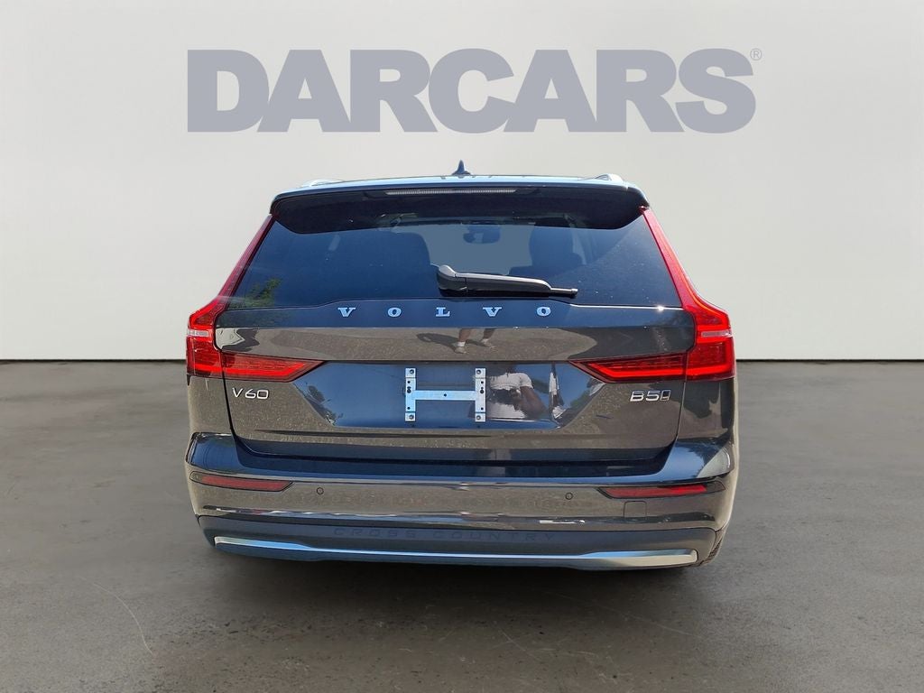2025 Volvo V60 Cross Country B5 Plus COLLISION AVOIDANCE