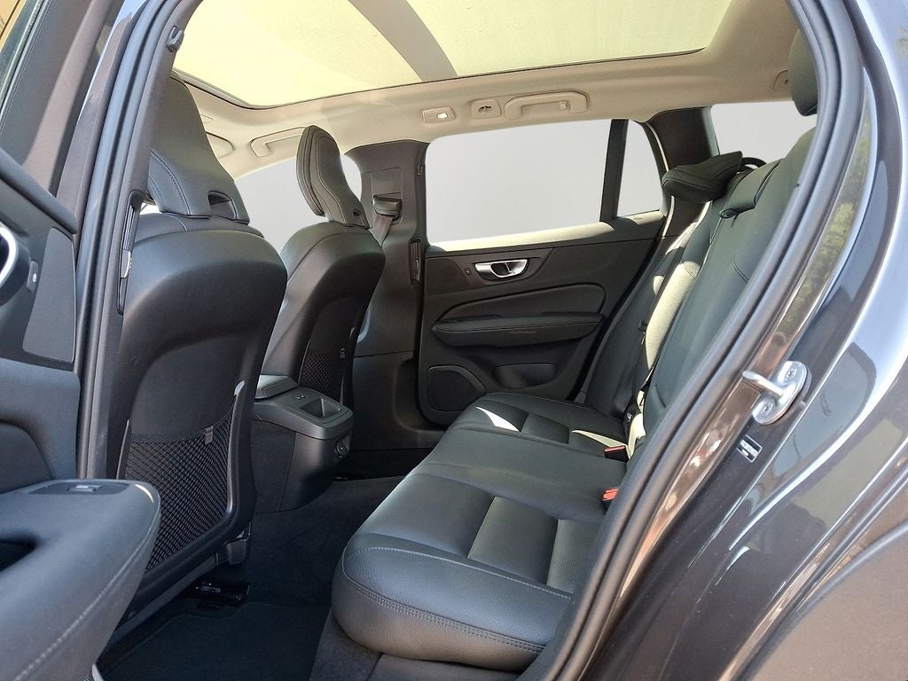 2025 Volvo V60 Cross Country B5 Plus COLLISION AVOIDANCE