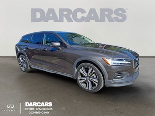 2025 Volvo V60 Cross Country B5 Plus COLLISION AVOIDANCE