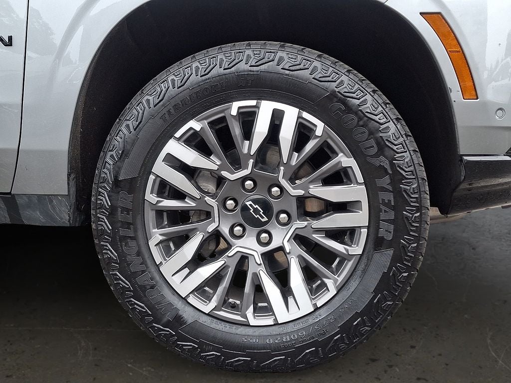 2025 Chevrolet Suburban Z71