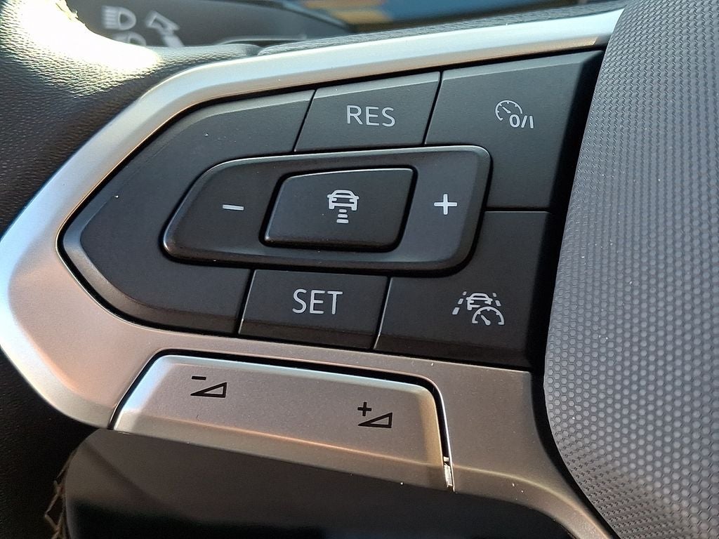 2024 Volkswagen Atlas 2.0T SE w/Technology SE W/TECHNOLOGY