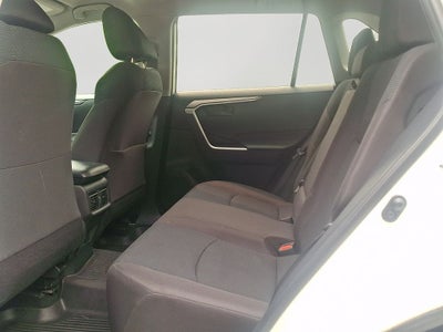 2023 Toyota RAV4 LE BASE