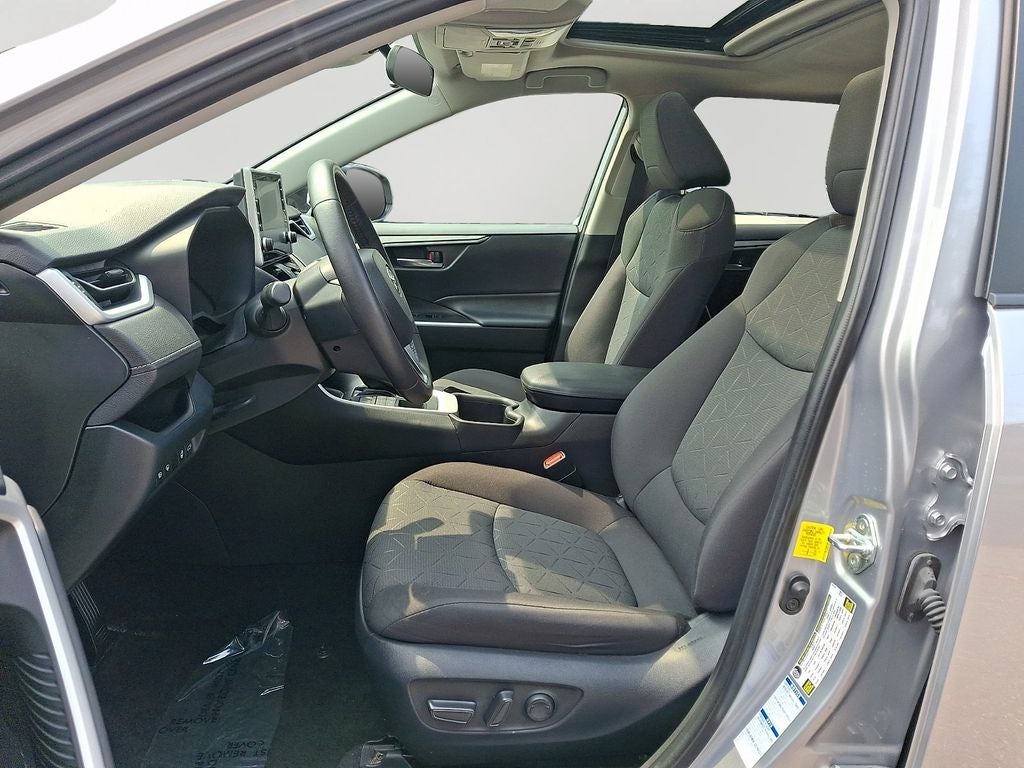 2022 Toyota RAV4 XLE CONVENIENCE PACKAGE