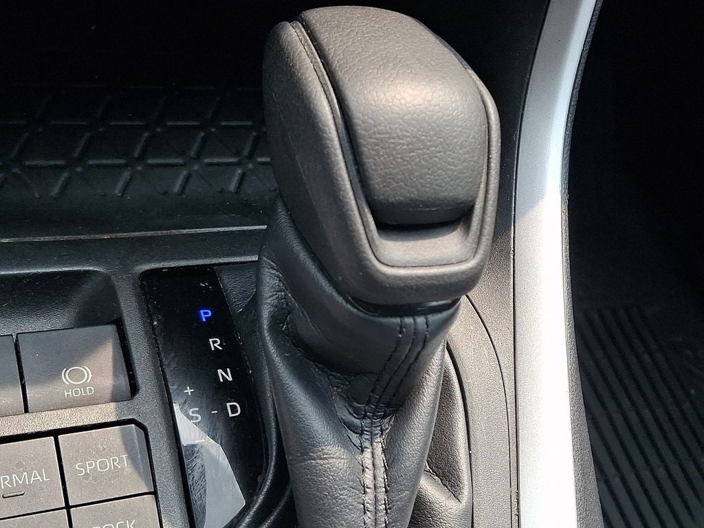 2022 Toyota RAV4 XLE CONVENIENCE PACKAGE