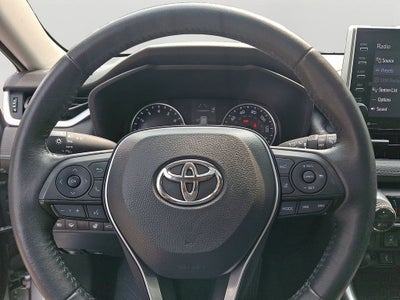 2022 Toyota RAV4 XLE CONVENIENCE PACKAGE