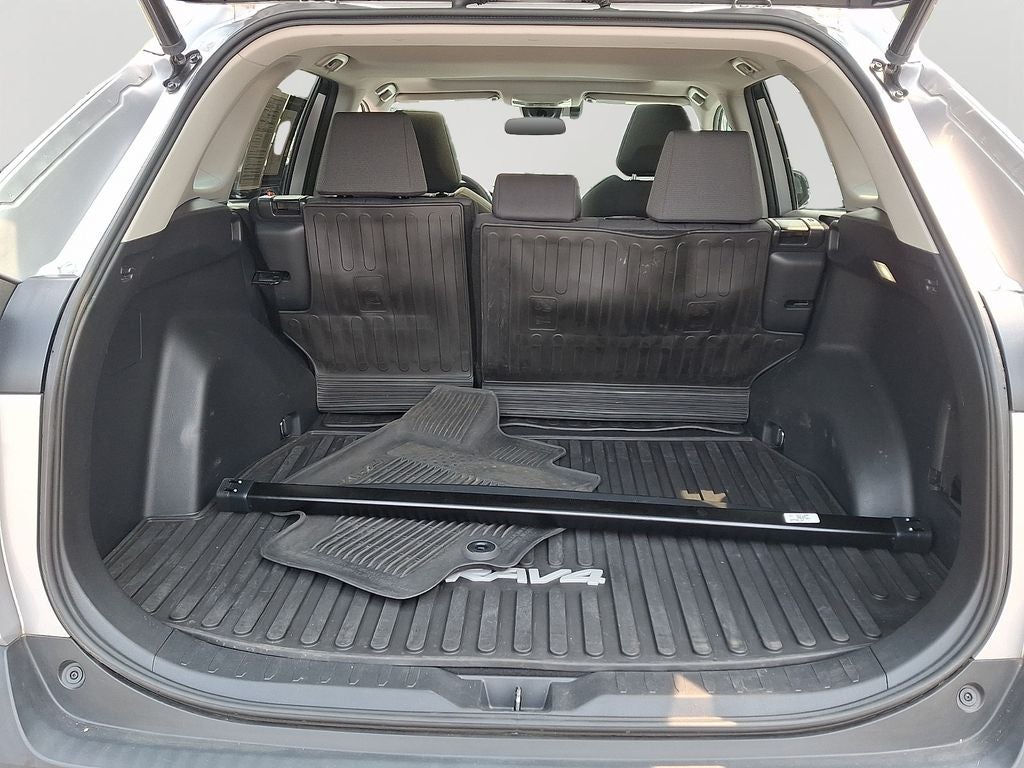 2022 Toyota RAV4 XLE CONVENIENCE PACKAGE
