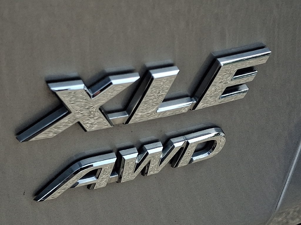 2022 Toyota RAV4 XLE CONVENIENCE PACKAGE