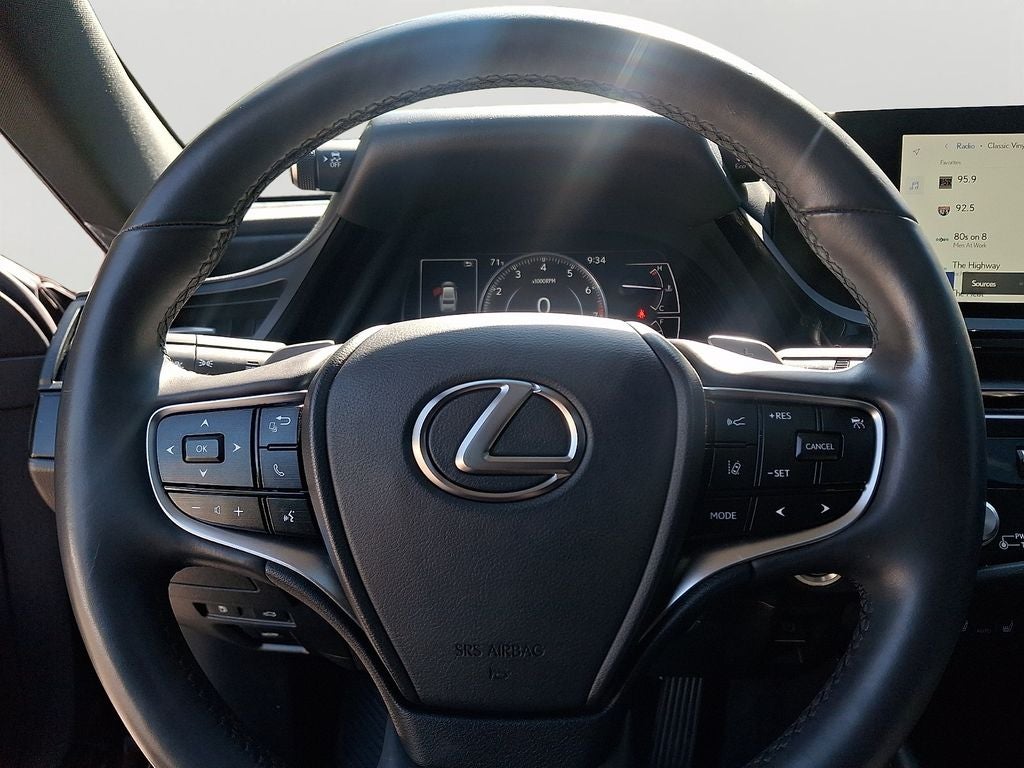 2023 Lexus ES 250 250