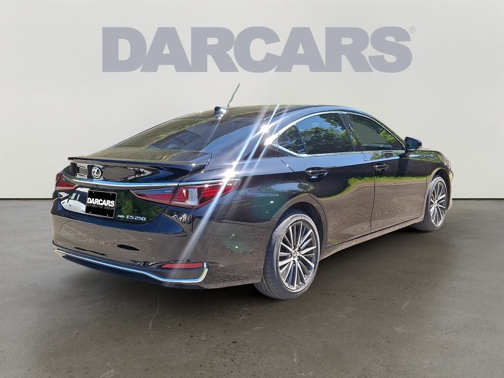 2023 Lexus ES 250 250