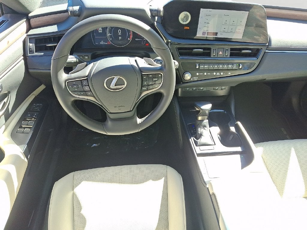 2023 Lexus ES 250 250