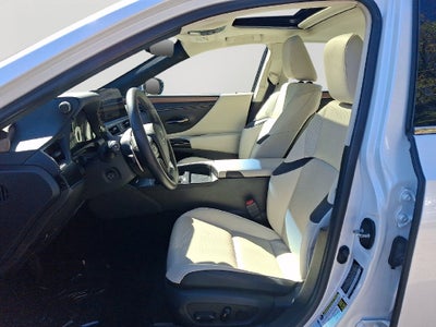 2023 Lexus ES 250 250