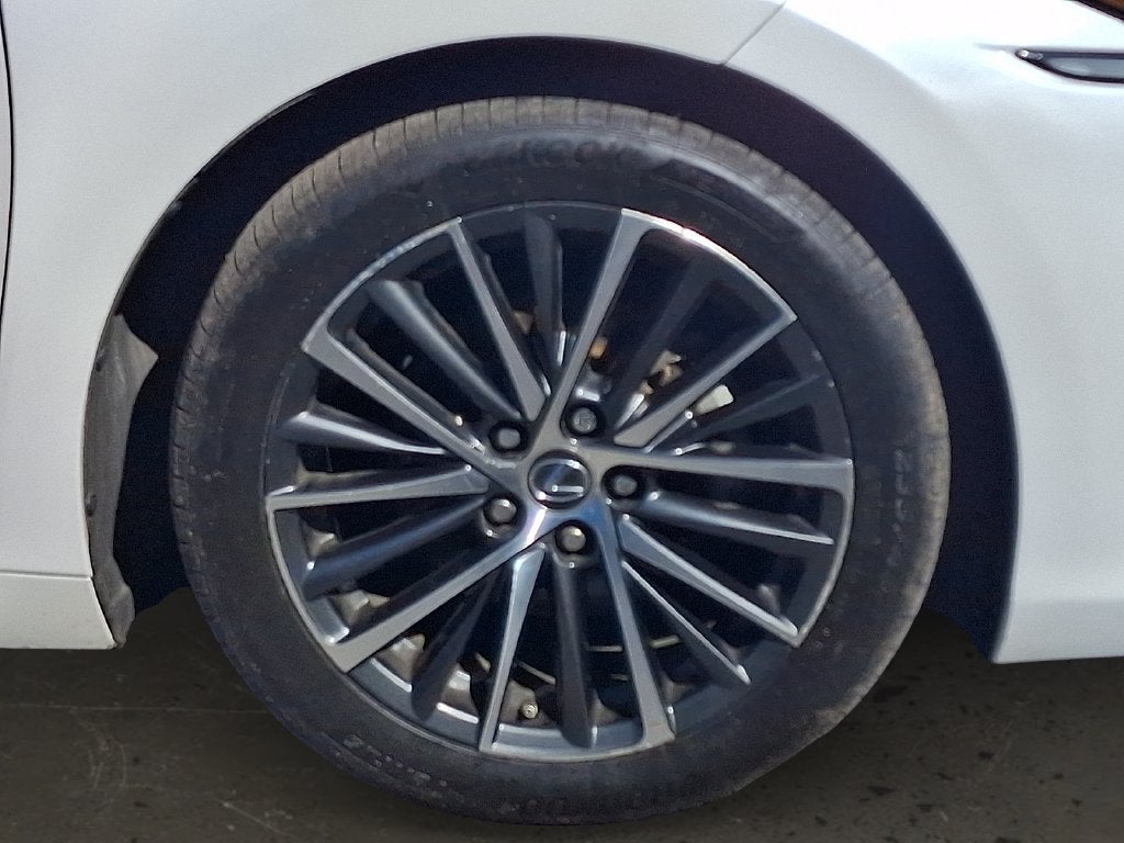 2023 Lexus ES 250 250