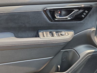 2025 Subaru Forester Touring BASE