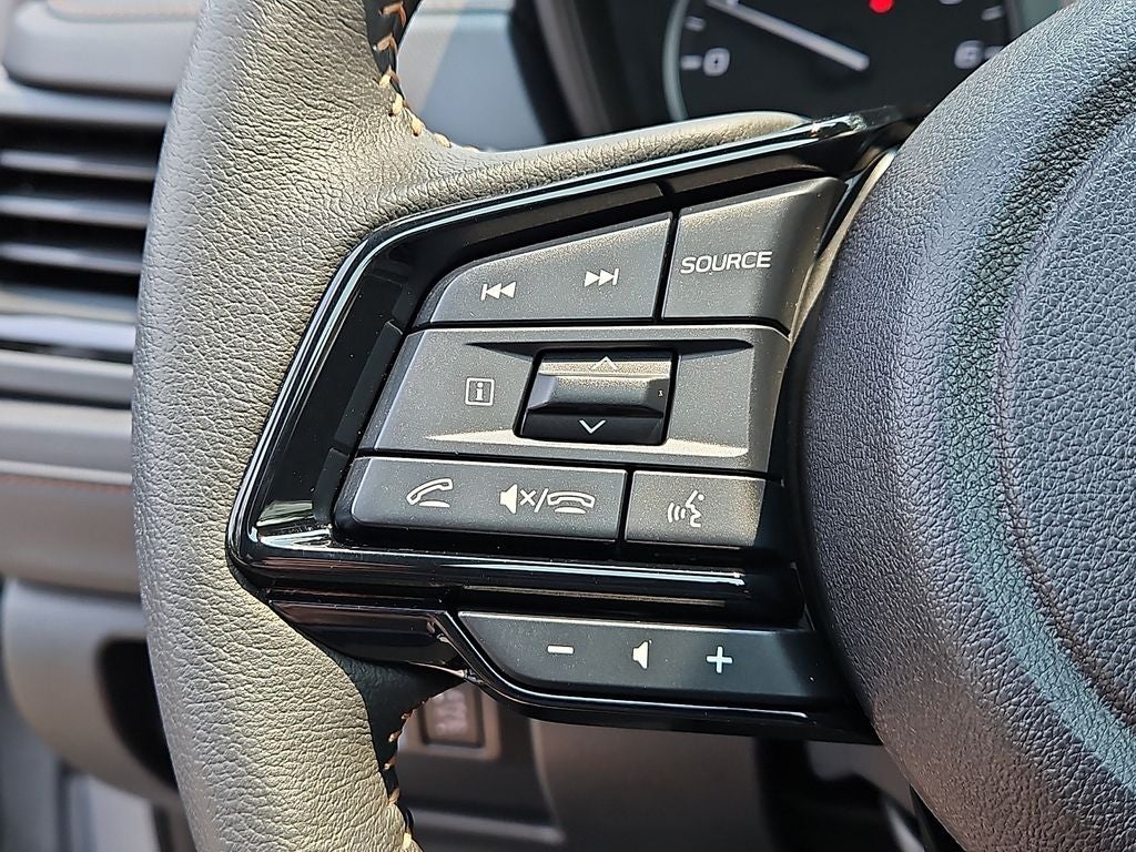 2025 Subaru Forester Touring BASE