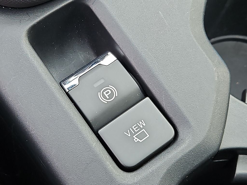 2025 Subaru Forester Touring BASE