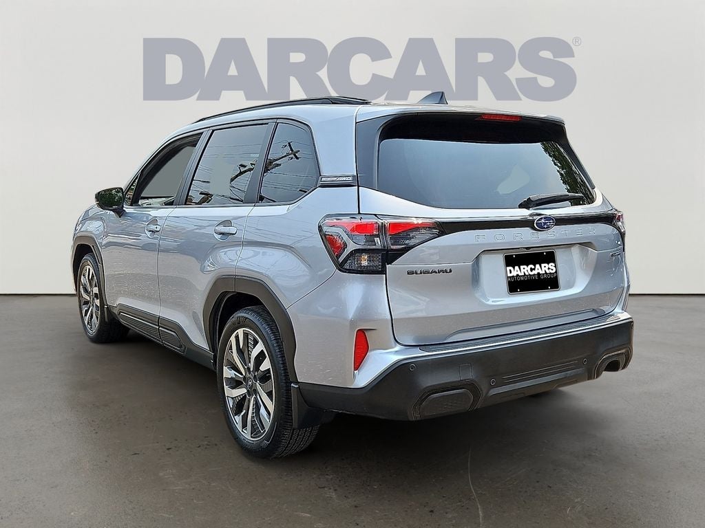 2025 Subaru Forester Touring BASE