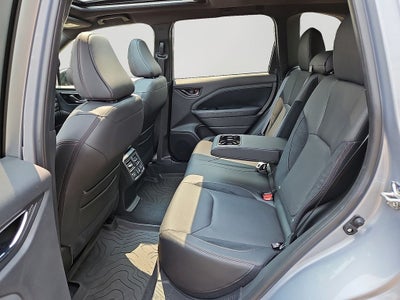 2025 Subaru Forester Touring BASE