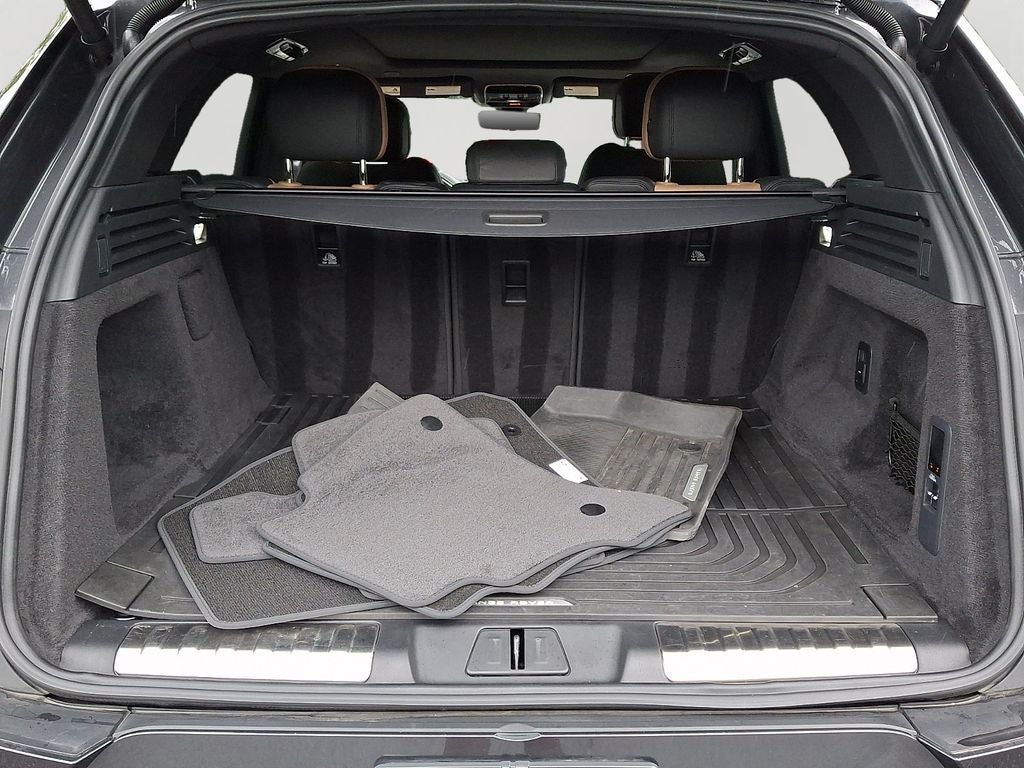 2025 Land Rover Range Rover Sport Plug-in Hybrid Dynamic SE