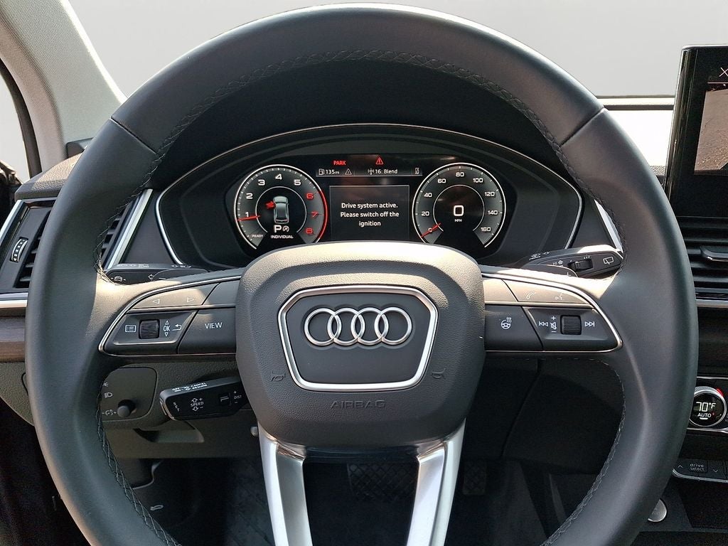 2025 Audi Q5 40 Premium quattro