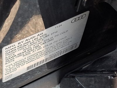 2025 Audi Q5 40 Premium quattro