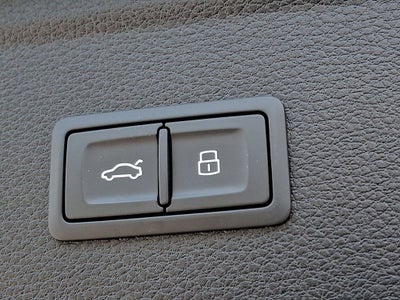 2025 Audi Q5 40 Premium quattro
