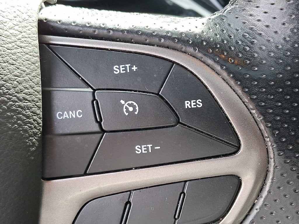 2022 Dodge Durango SXT Blacktop Package w/Sunroof