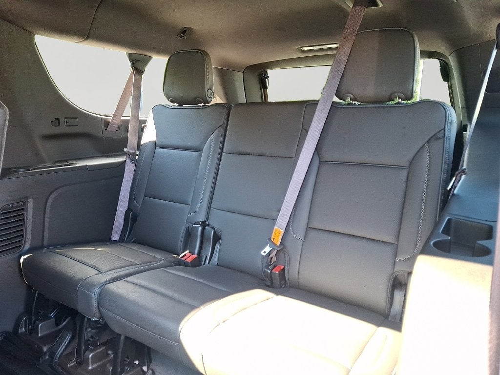 2024 GMC Yukon XL Denali w/ Reserve Package