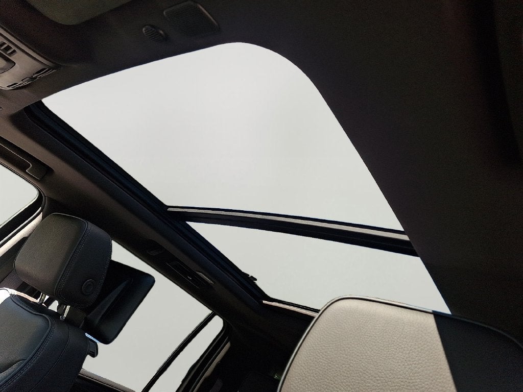 2024 GMC Yukon XL Denali w/ Reserve Package