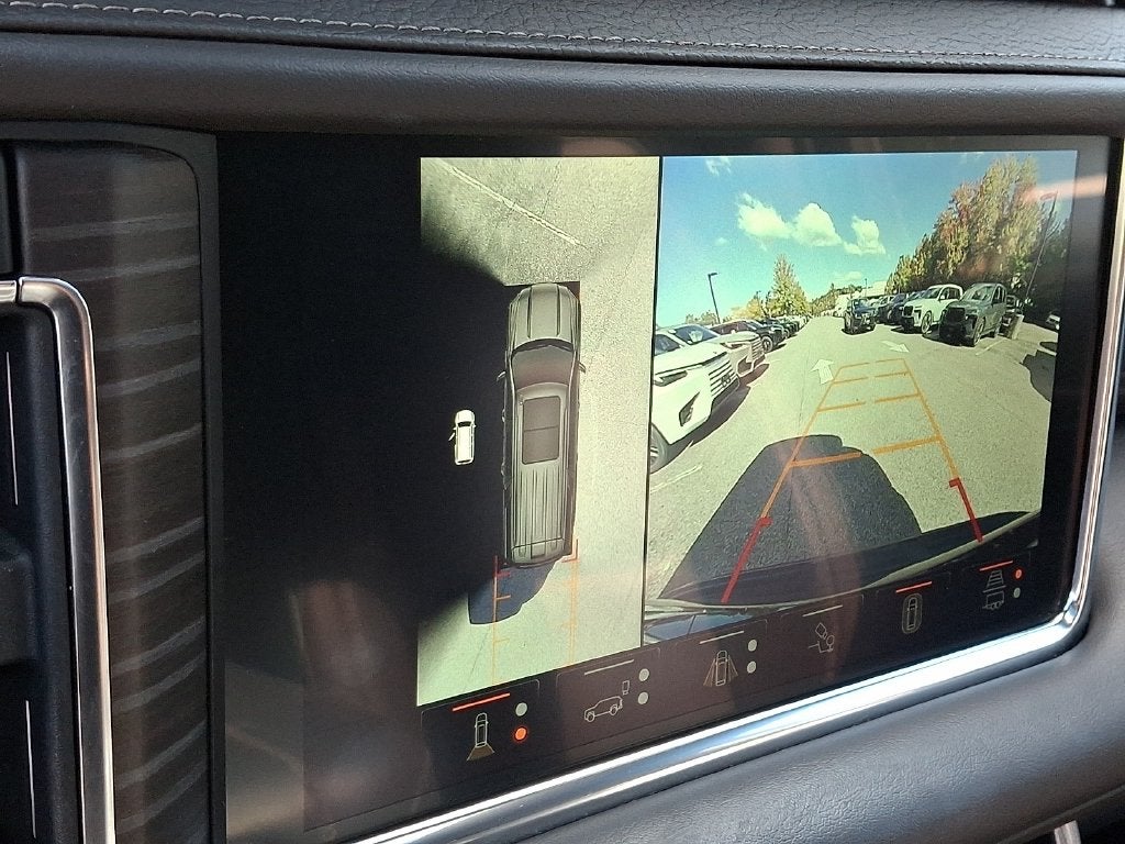2024 GMC Yukon XL Denali w/ Reserve Package