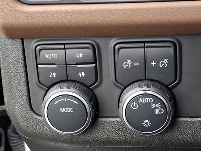 2022 Chevrolet Tahoe High Country w/ Country Deluxe Package