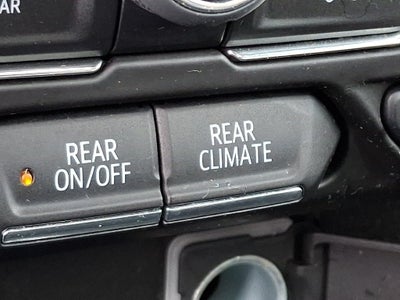 2022 Chevrolet Tahoe High Country w/ Country Deluxe Package