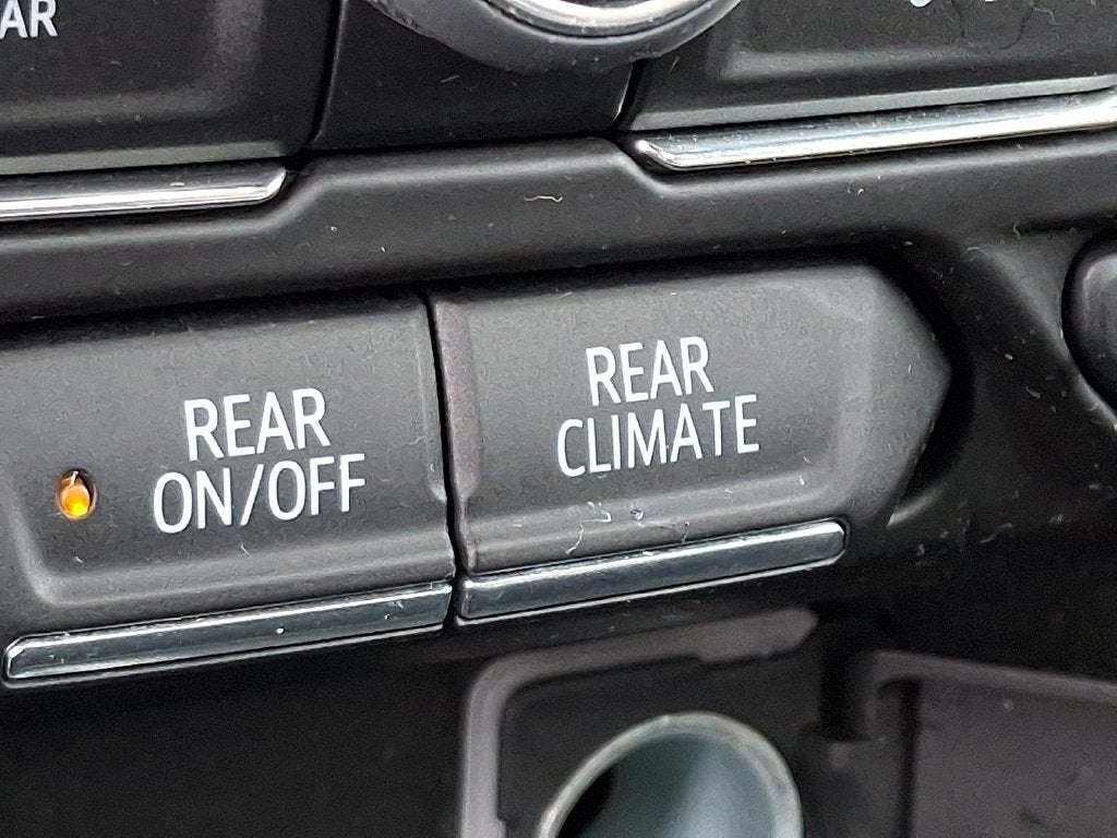 2022 Chevrolet Tahoe High Country w/ Country Deluxe Package