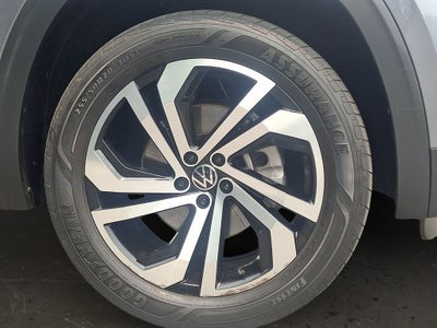 2022 Volkswagen Atlas SEL