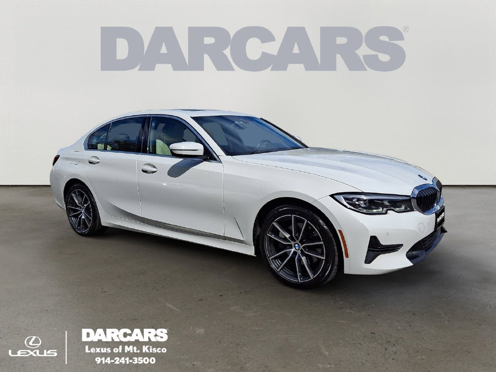 2022 BMW 3 Series 330i xDrive Premium & Driving Assistance Package