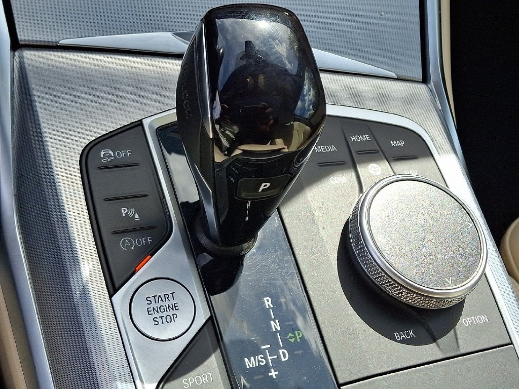 2022 BMW 3 Series 330i xDrive Premium & Driving Assistance Package